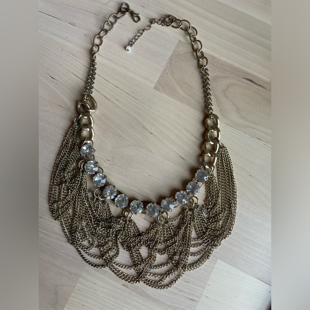 Statement necklace